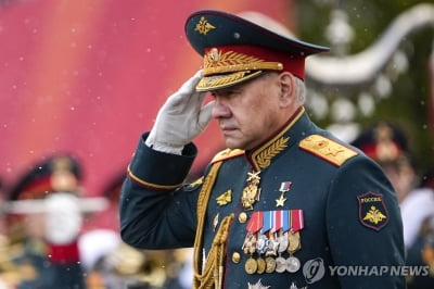 푸틴, 우크라전 지휘 국방장관 교체…쇼이구, 안보회의 서기로