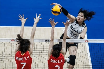 한국 여자배구, 발리볼네이션스리그 첫판서 중국에 0-3 완패