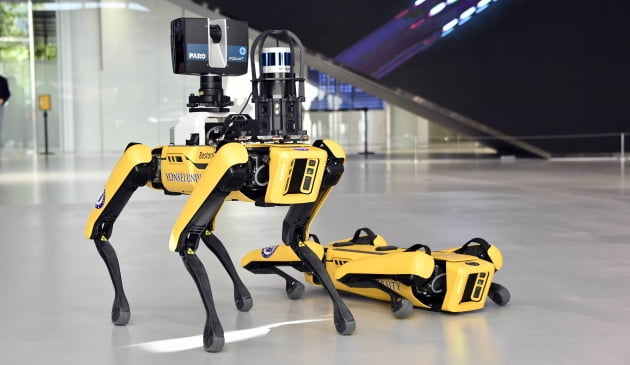 로봇개 '스폿' 현대차 울산 공장 투입 추진…야간 순찰 돈다