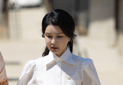 "반응도 없으시고 서글퍼요"…최목사가 김건희 여사에 보낸 카톡