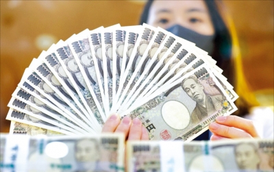 일본은 왜 40년 만에 '1만엔 지폐' 새 얼굴로 바꿀까 