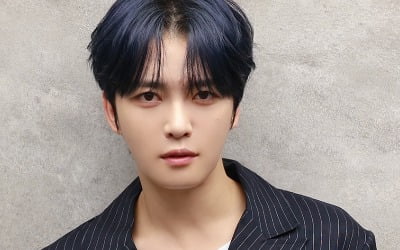 김재중 "쓴맛·단맛 다 있었던 20년, 동방신기와 연락은…" [인터뷰]