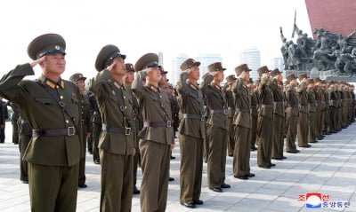 북한군, 군사분계선 단순 침범…軍 경고사격에 '퇴각'