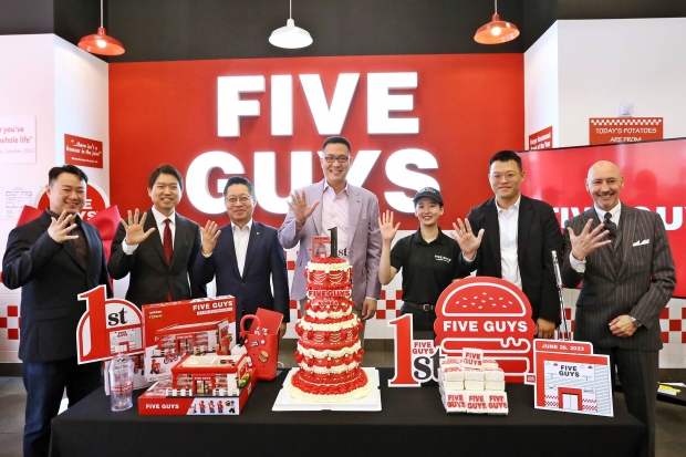 미국 햄버거 브랜드 파이브가이즈(FIVE GUYS) 국내 운영사 에프지코리아, 국내 론칭 1주년 행사 개최