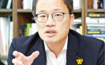 박주민 위원장 "경제 성장·복지, 동전의 양면…두 토끼 잡을 공부 모임 만들 것"
