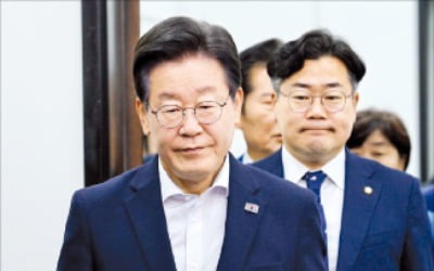 檢 '쌍방울 대북송금' 기소…재판 4개로 늘어난 이재명