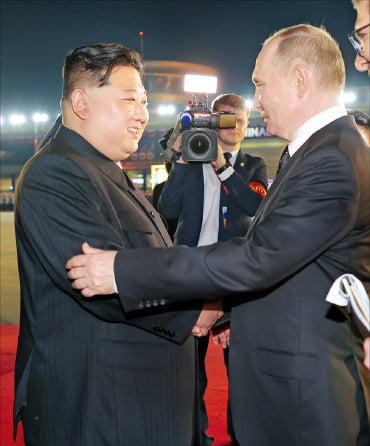 북·러 '군사 밀월'에 강경 대응…韓, 러시아 수출 제재도 강화