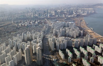 무주택자 ‘악몽’ 재현되나...<br>다시 치솟는 ‘서울 아파트’ 값