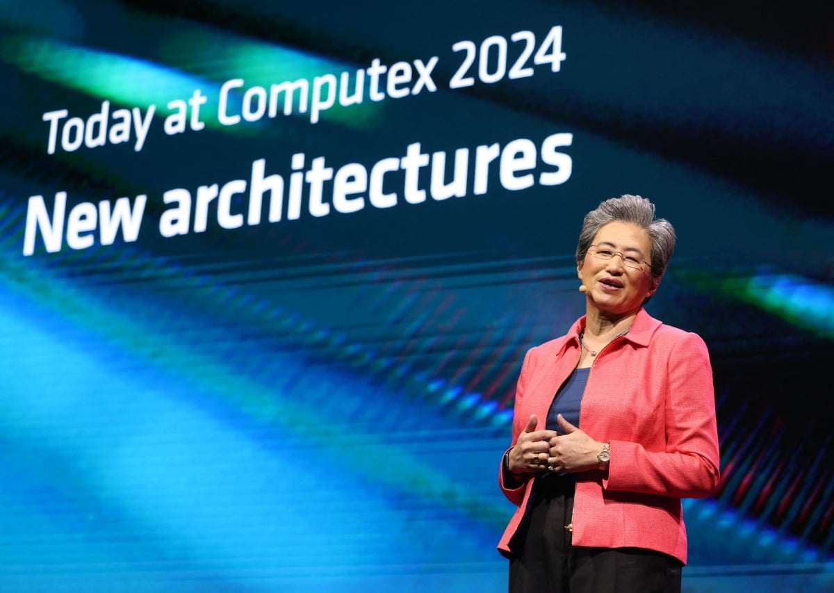 지난 6월 대만 컴퓨텍스 2024에서 기조연설을 하는 리사 수 AMD CEO. 사진=연합AFP