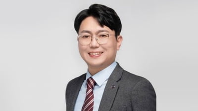 [속보] '제자와 부적절 편지'로 논란된 교총 회장, 자진 사퇴