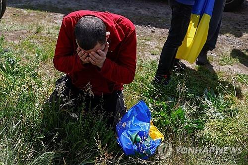 뼈만 남은 앙상한 몸…러시아서 2년만에 돌아온 우크라 포로