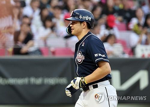 류현진 6이닝 호투에 노시환 쐐기포…김경문의 한화, 3연승(종합)