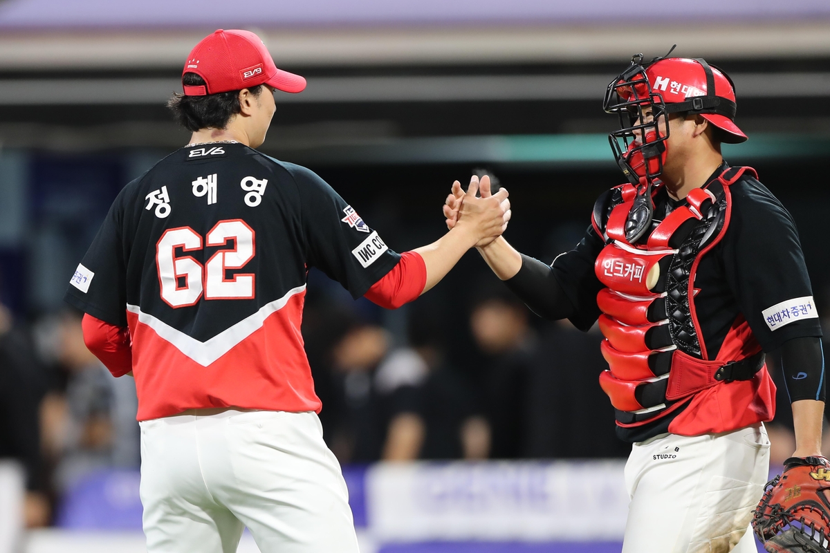 선두 KIA, 수원 원정 3연전 싹쓸이…NC는 이틀 연속 끝내기 승리(종합)