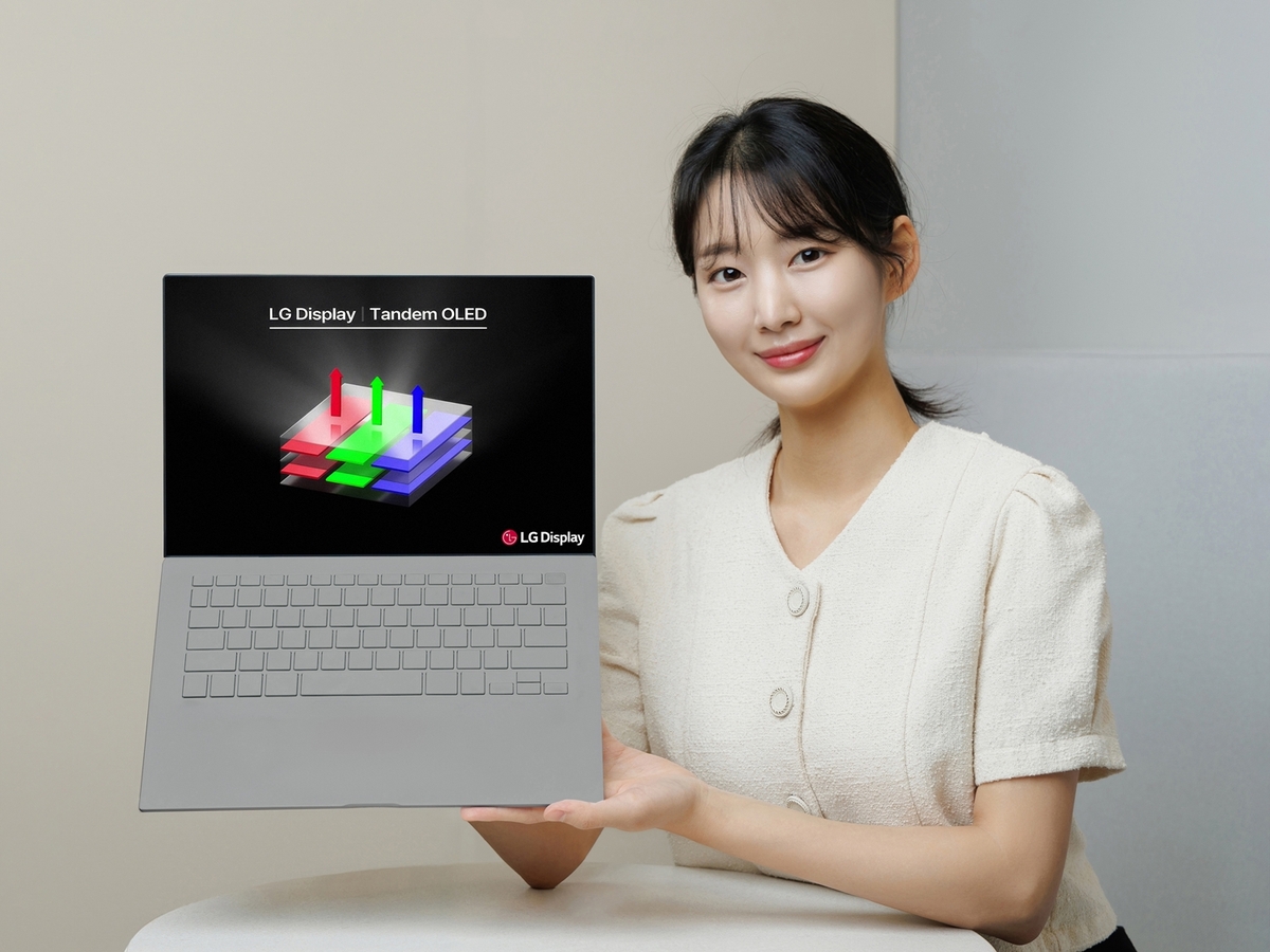 LG디스플레이, 노트북용 '탠덤 OLED' 양산…"업계 최초"