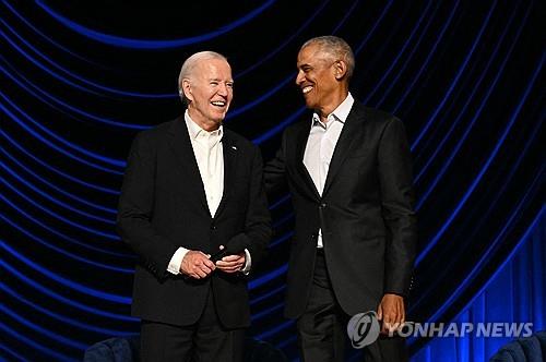 오바마의 '바이든 구하기'…"진실과 거짓의 대결은 불변"