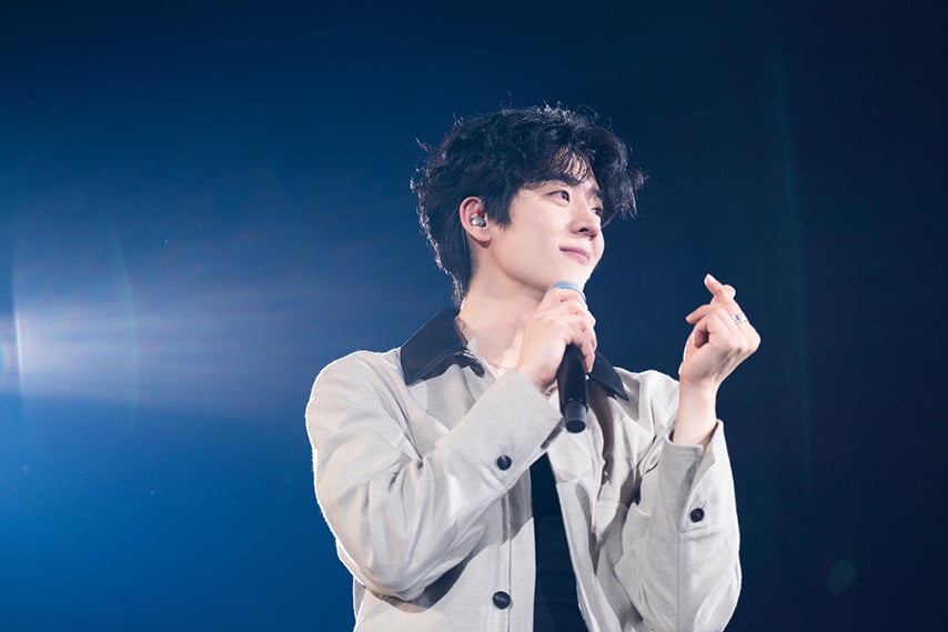 Chae Jong-hyeop sells out 30,000 seats for fan meeting in Japan