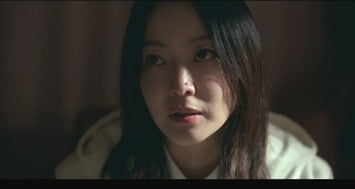 [종합] 김희선, '불륜녀' 연우 조력자 정건주 정체 알았다…소름 '냉기 미소' 엔딩 ('우리,집')