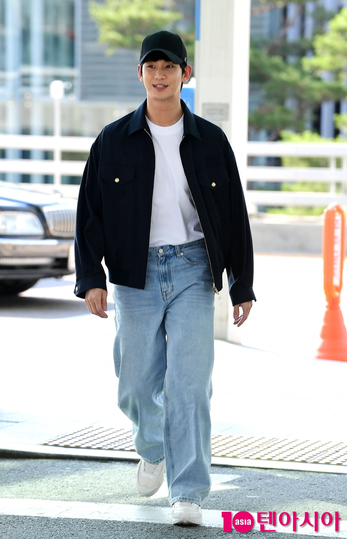 김수현, 청바지+흰티만 입어도 빛나[TEN포토]