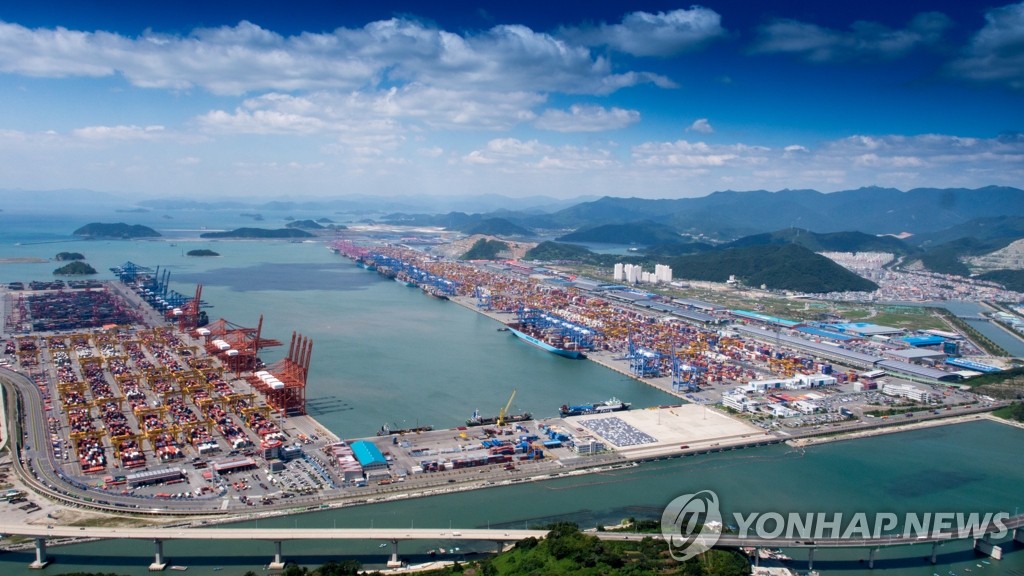 부산항 신항 북컨테이너 물류창고 운영기업 공모