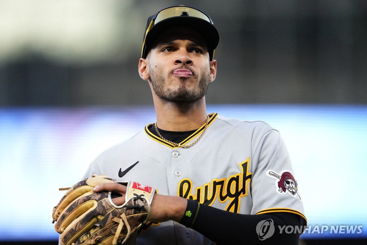 MLB, 소속팀 경기에 도박한 선수 영구제명…100년 만에 현역퇴출