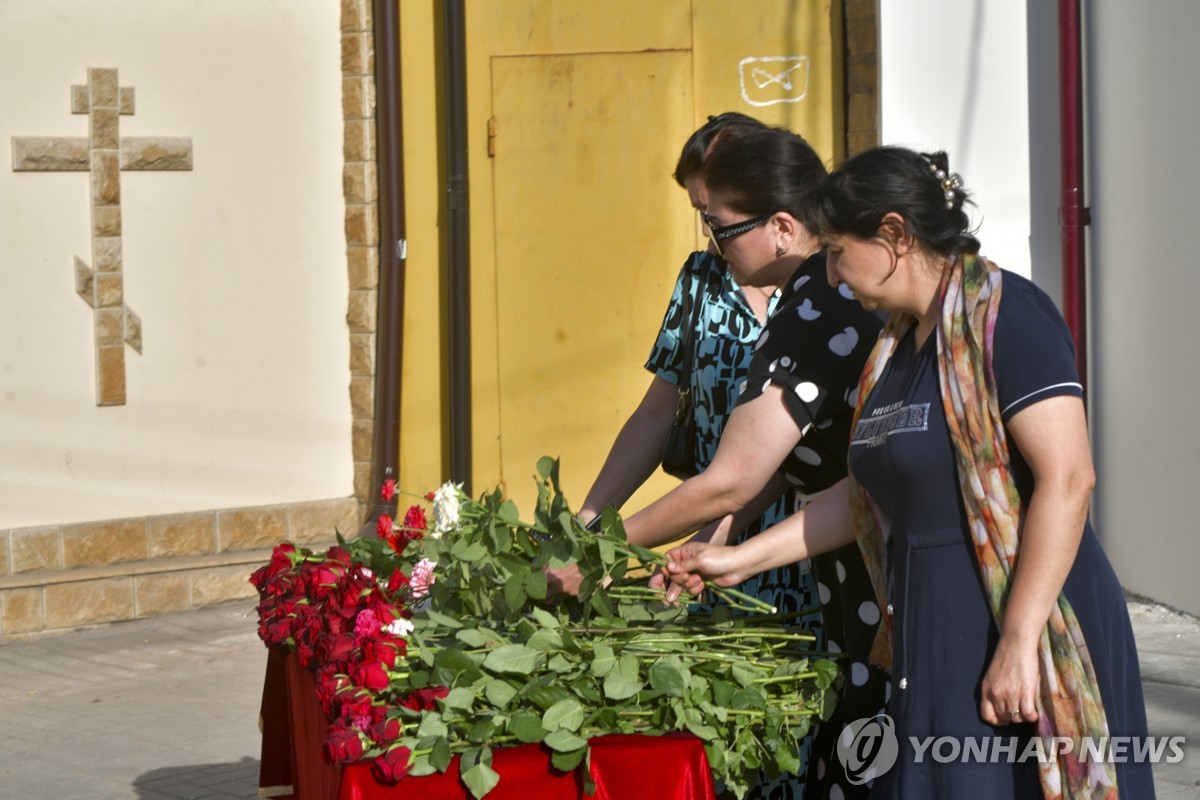 우크라와 싸우고 내부 탄압하다…또 이슬람 극단주의에 당한 러