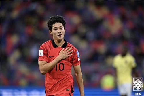 '스토크의 왕' 배준호, 치열한 축구대표팀 2선 경쟁 '도전장'