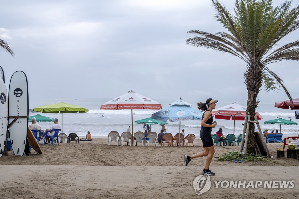 관광세 도입 4달만에…인니 발리, 50달러로 5배 인상 추진