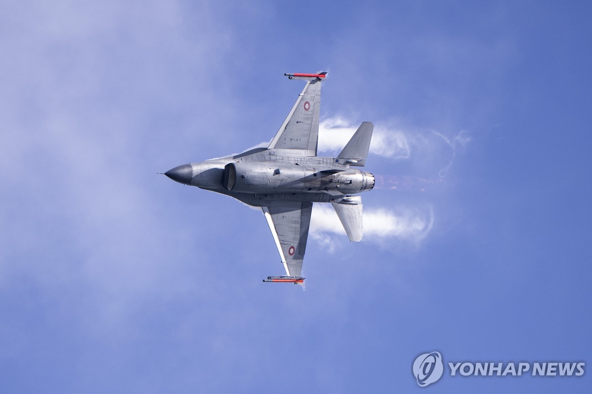 네덜란드, 우크라 지원 F-16 '러 본토 공격' 허용할 듯