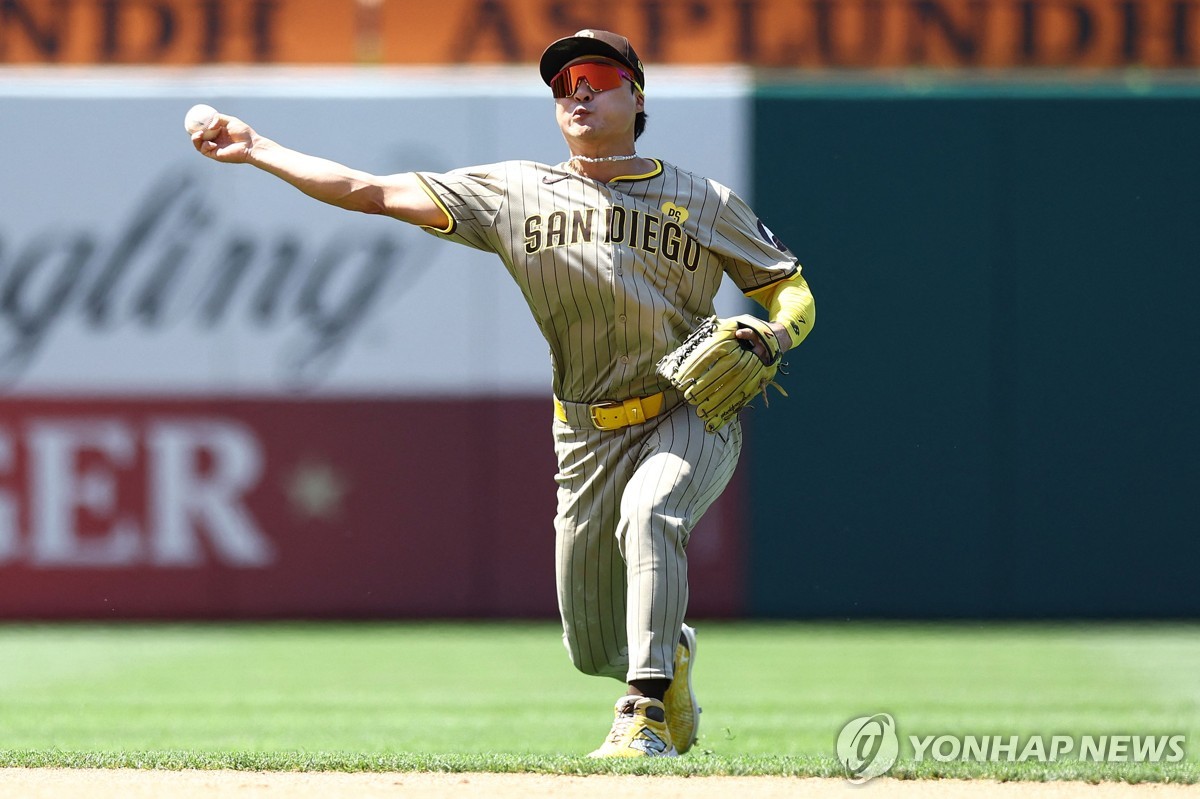 김하성, 필라델피아전 안타 없이 1득점…팀은 5연패 탈출