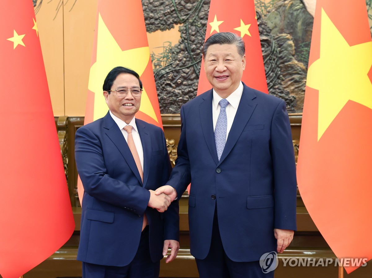 시진핑, 베트남 총리 환대…中도 베트남과 '프렌드쇼어링'?