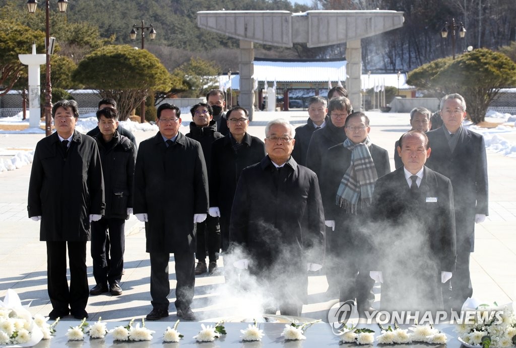 신군부에 '칼끝' 겨눈 5·18 조사위…집단학살 고발하기로