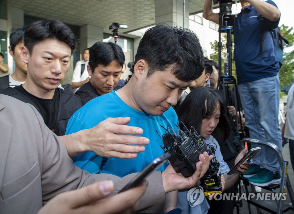 '신림동 흉기난동' 조선, 항소심도 무기징역 선고