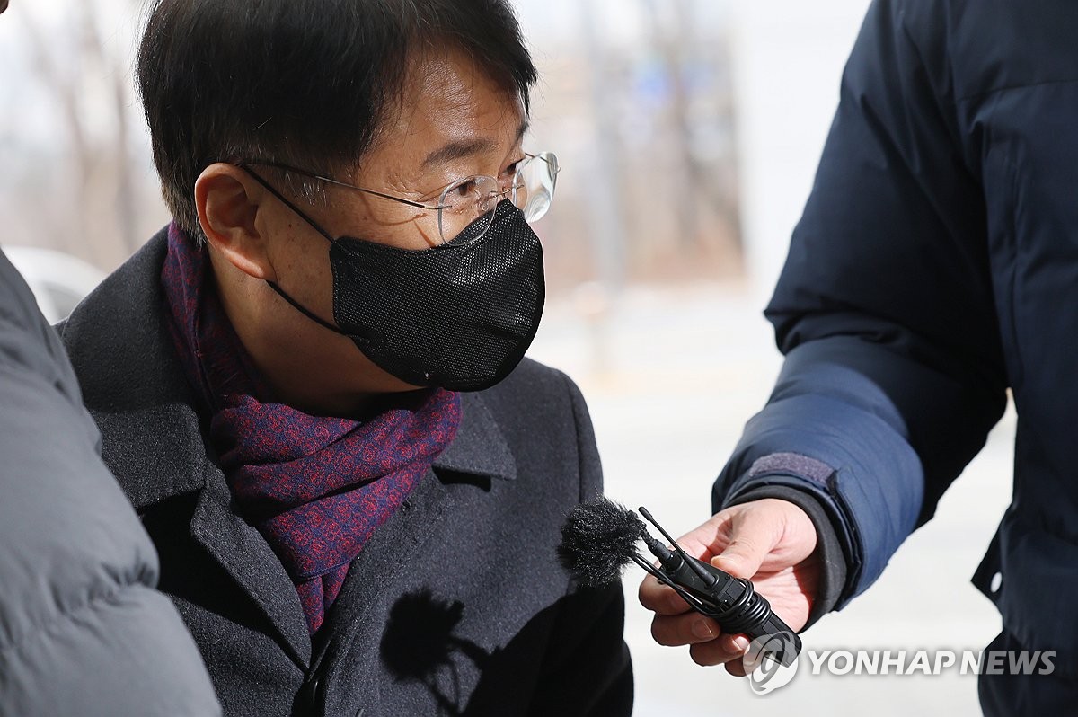 전북교육감 재판서 위증한 이귀재 교수…징역 10개월 실형
