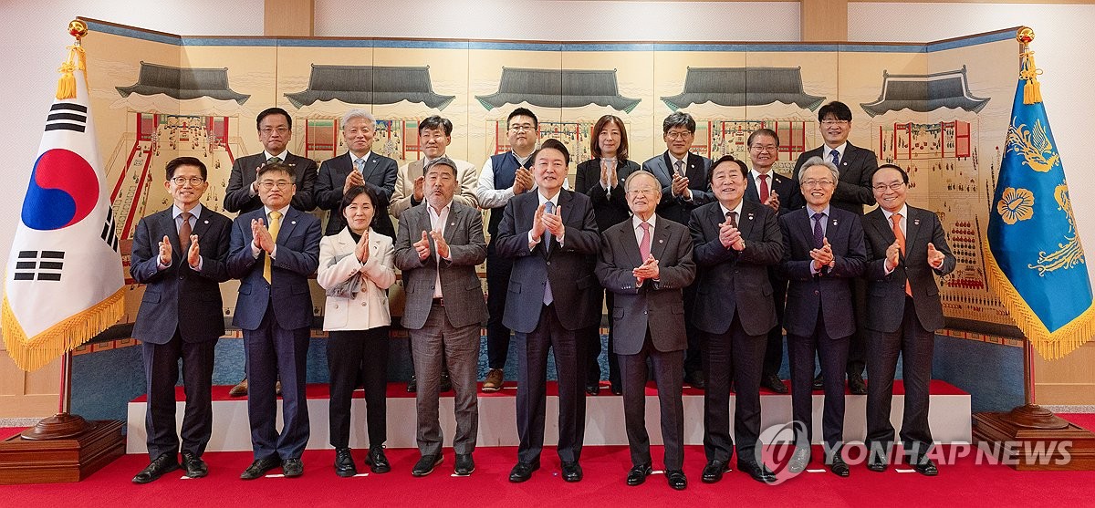 경사노위 '일·생활 균형위' 발족…일·육아 양립 등 논의