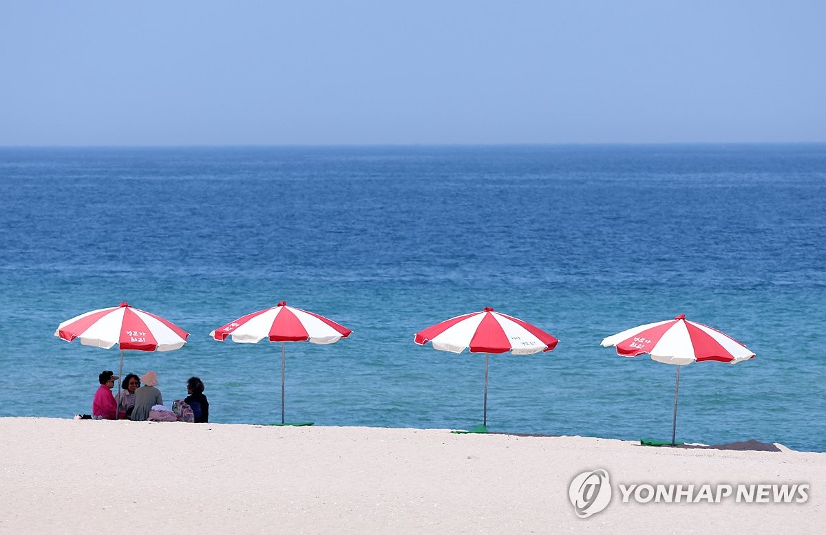 강원 대체로 맑아…낮 최고 33도 찜통더위