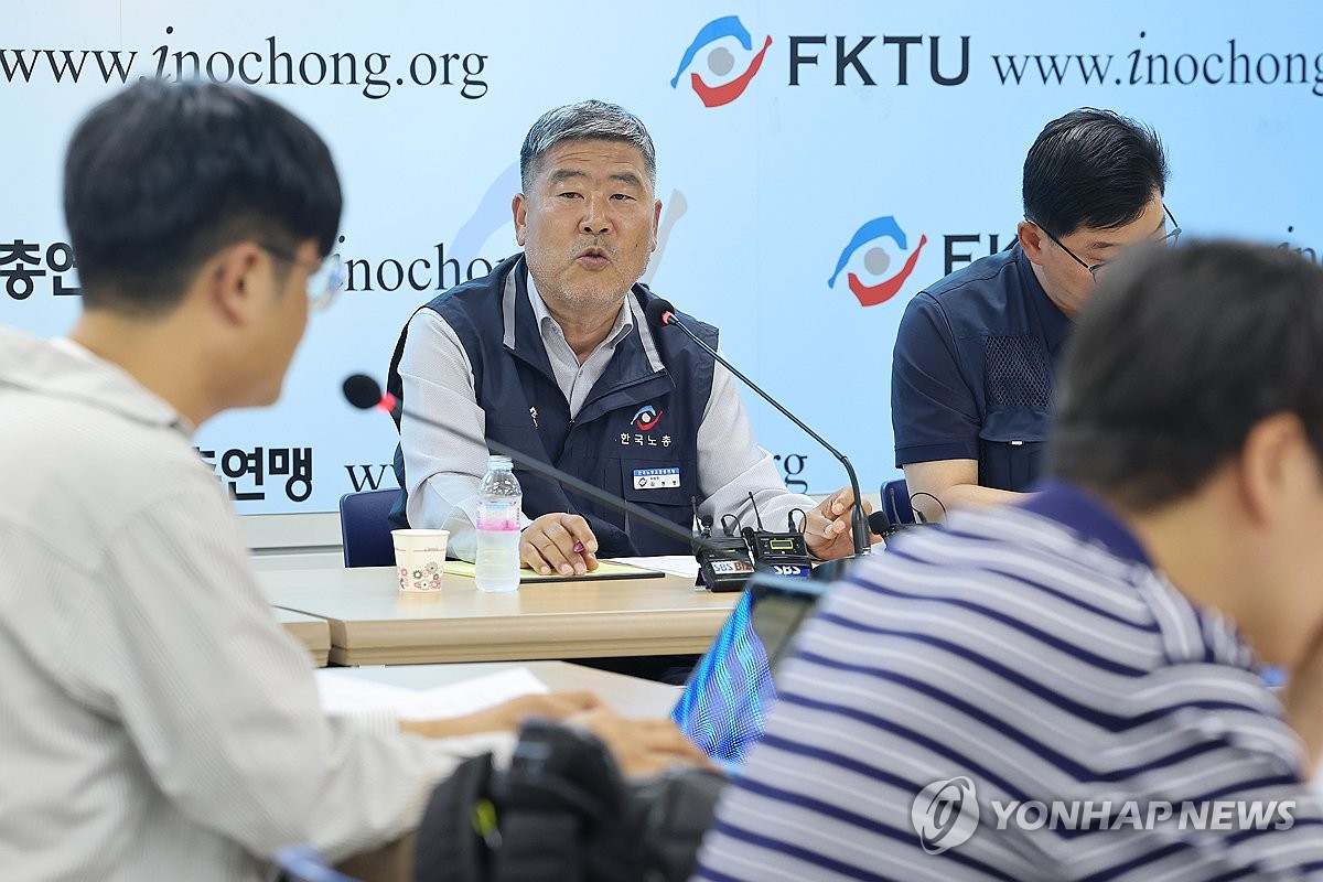 한국노총 위원장 "최저임금 차별시 최임위 사퇴 이상 강력대응"