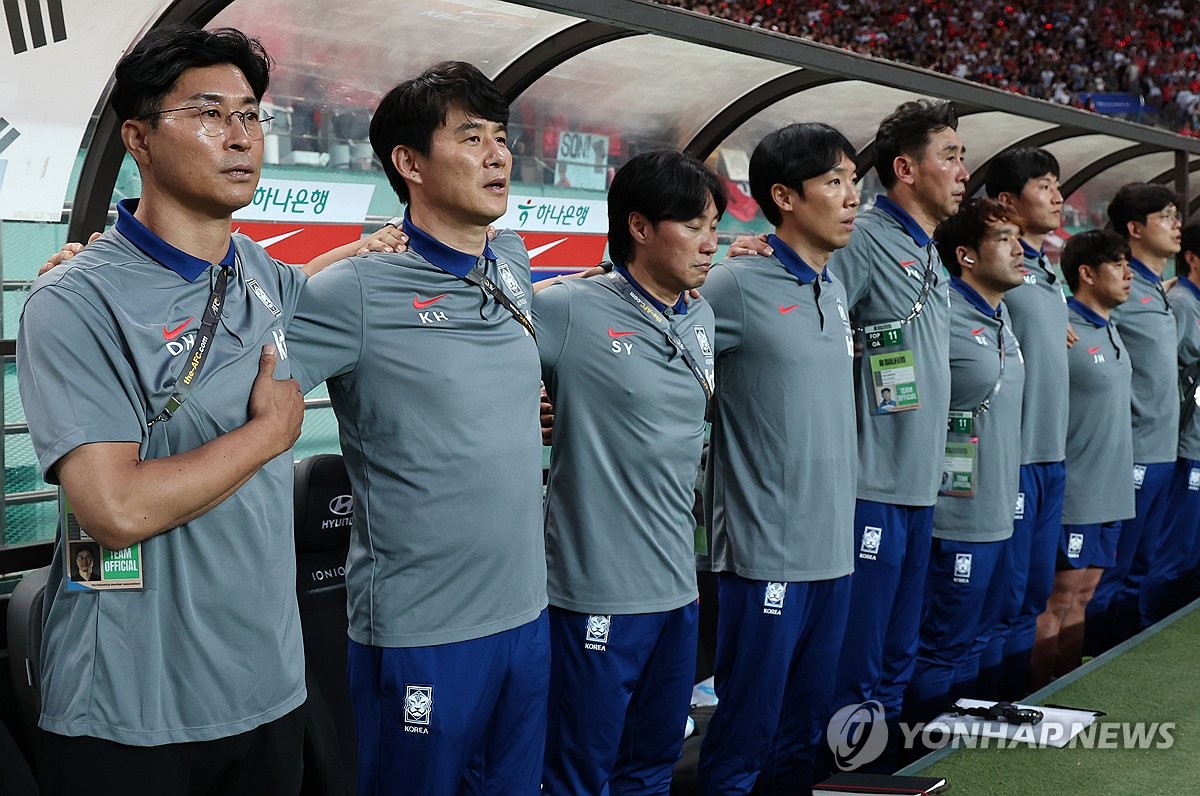 김도훈호 한국축구, 중국과 북중미 월드컵 예선 전반 0-0