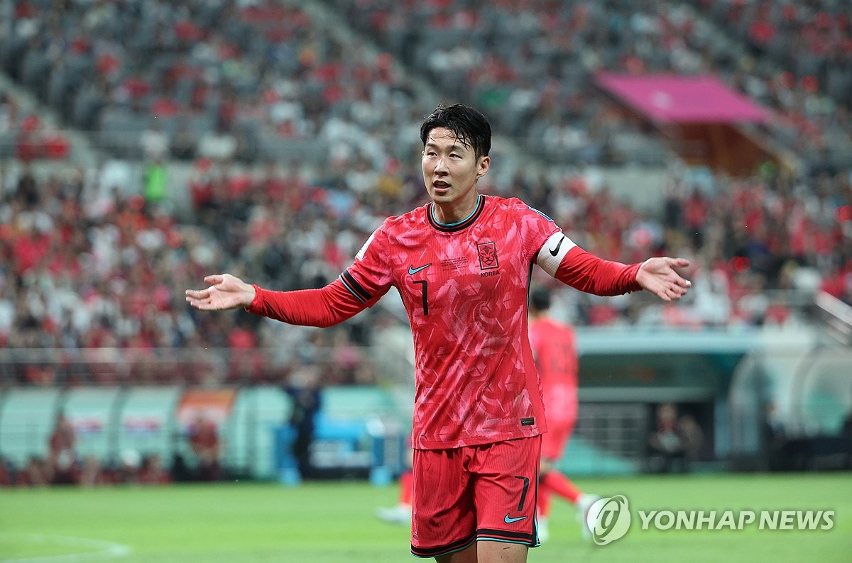 김도훈호 한국축구, 중국과 북중미 월드컵 예선 전반 0-0