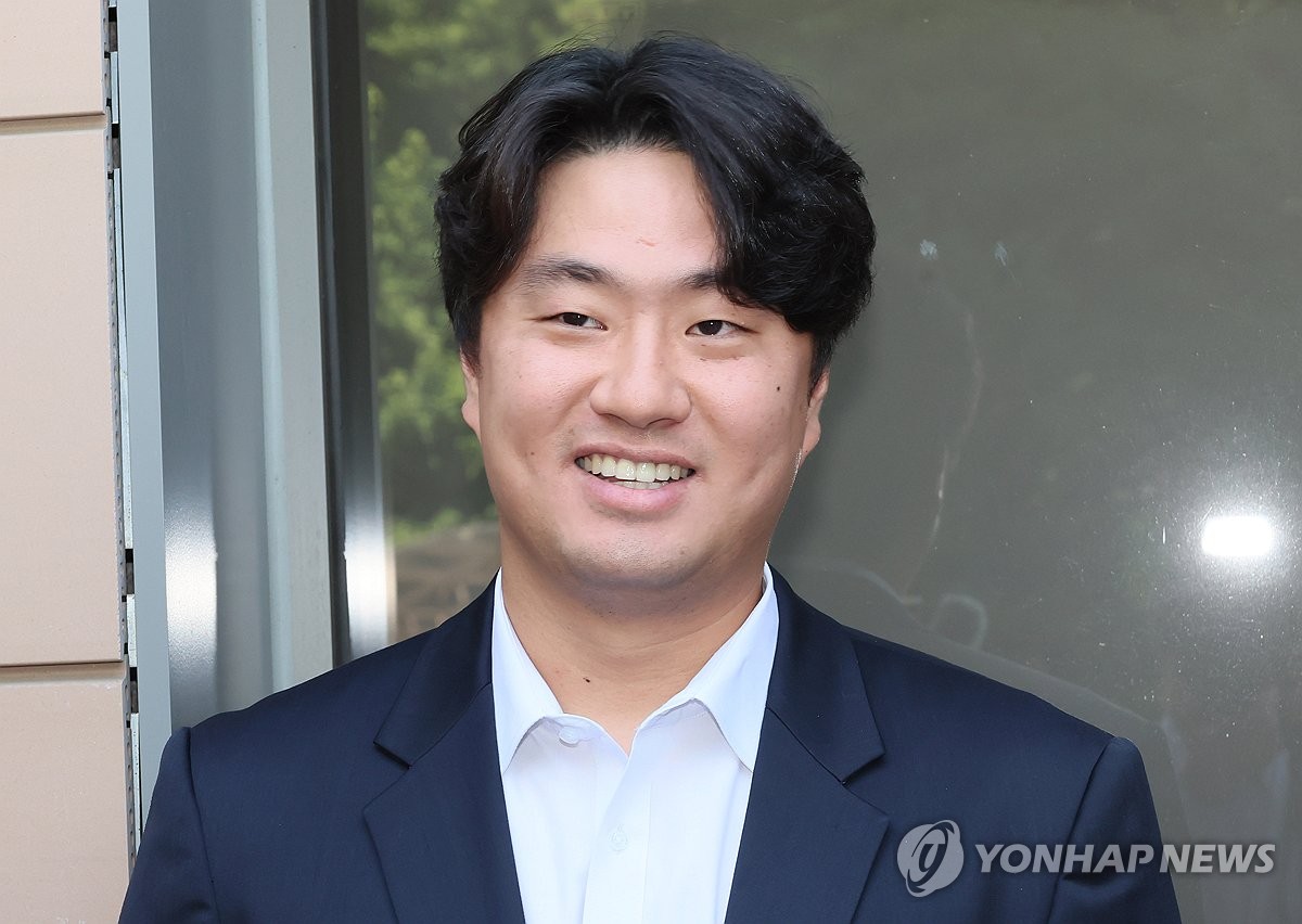 '항소심도 무죄' 이영하 "운동부 폭력 문화 없어지는 계기 되길"