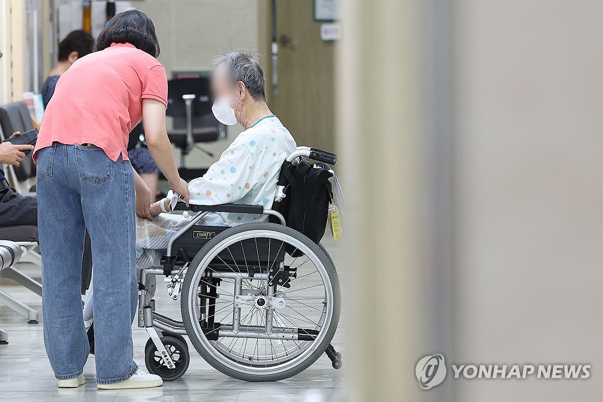 부산대병원 교수 휴진 참여율 6%대…"의료공백 적을 듯"(종합)