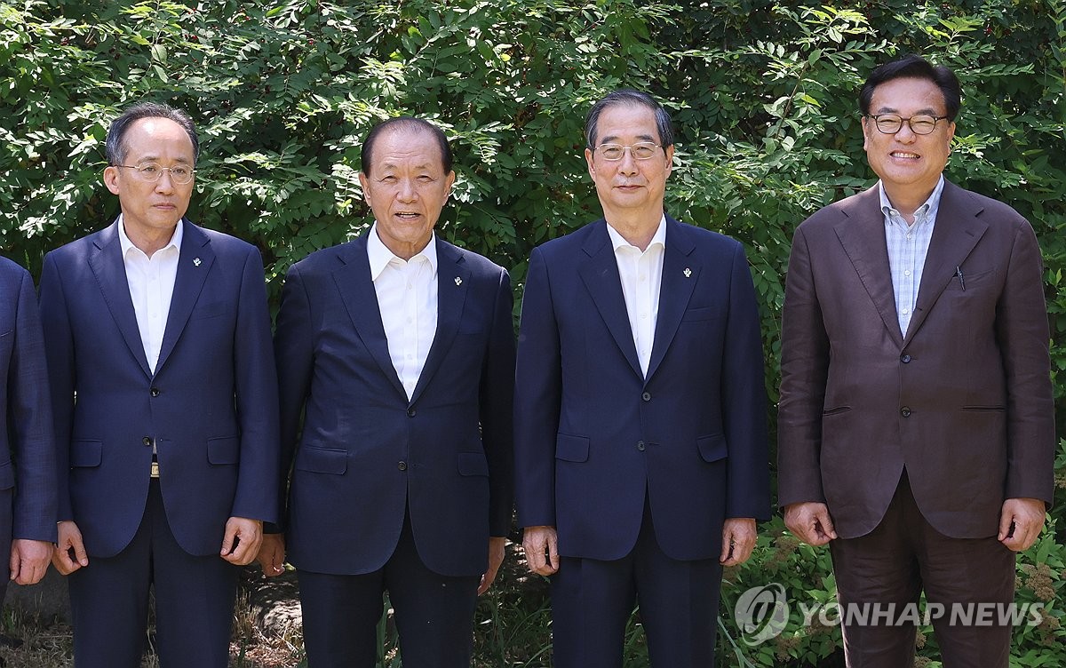 고위 당정대, 모레 화성 화재 수습책·하반기 경제정책방향 논의