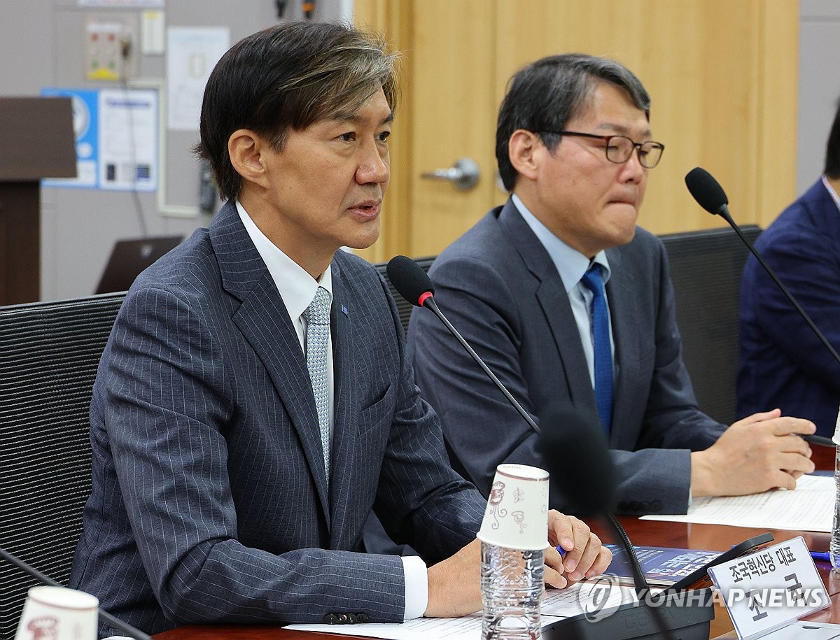 조국 "한동훈 헌법 해석 엉터리…오히려 자기 적인 이재명 도와"