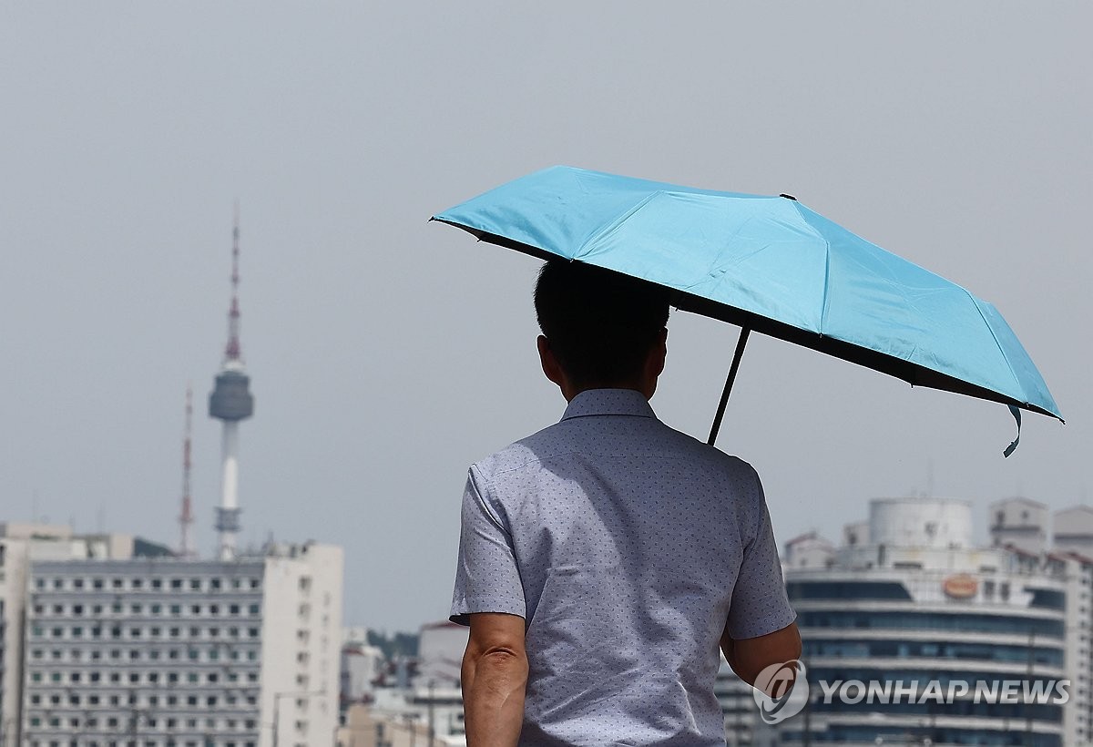 장마 전 무더위 지속…경남 일부 낮 기온 36도까지