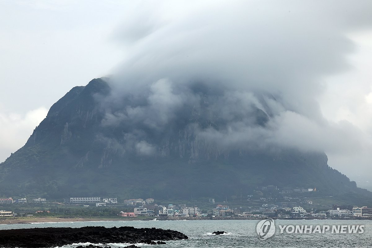 제주 주말 내내 장맛비…이틀간 50∼150㎜ 예보