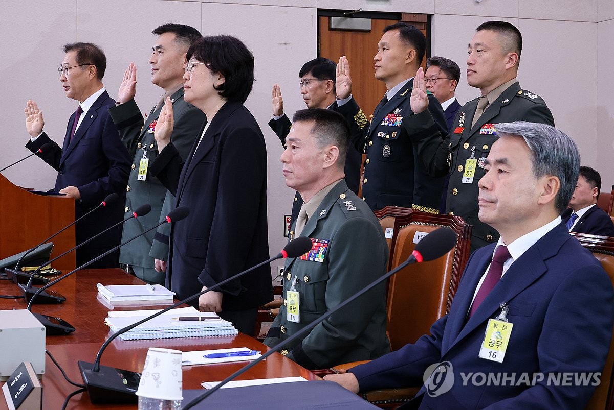 이종섭 "임성근 빼고 이첩한 것 아냐…사단장 포함 기록 이첩"