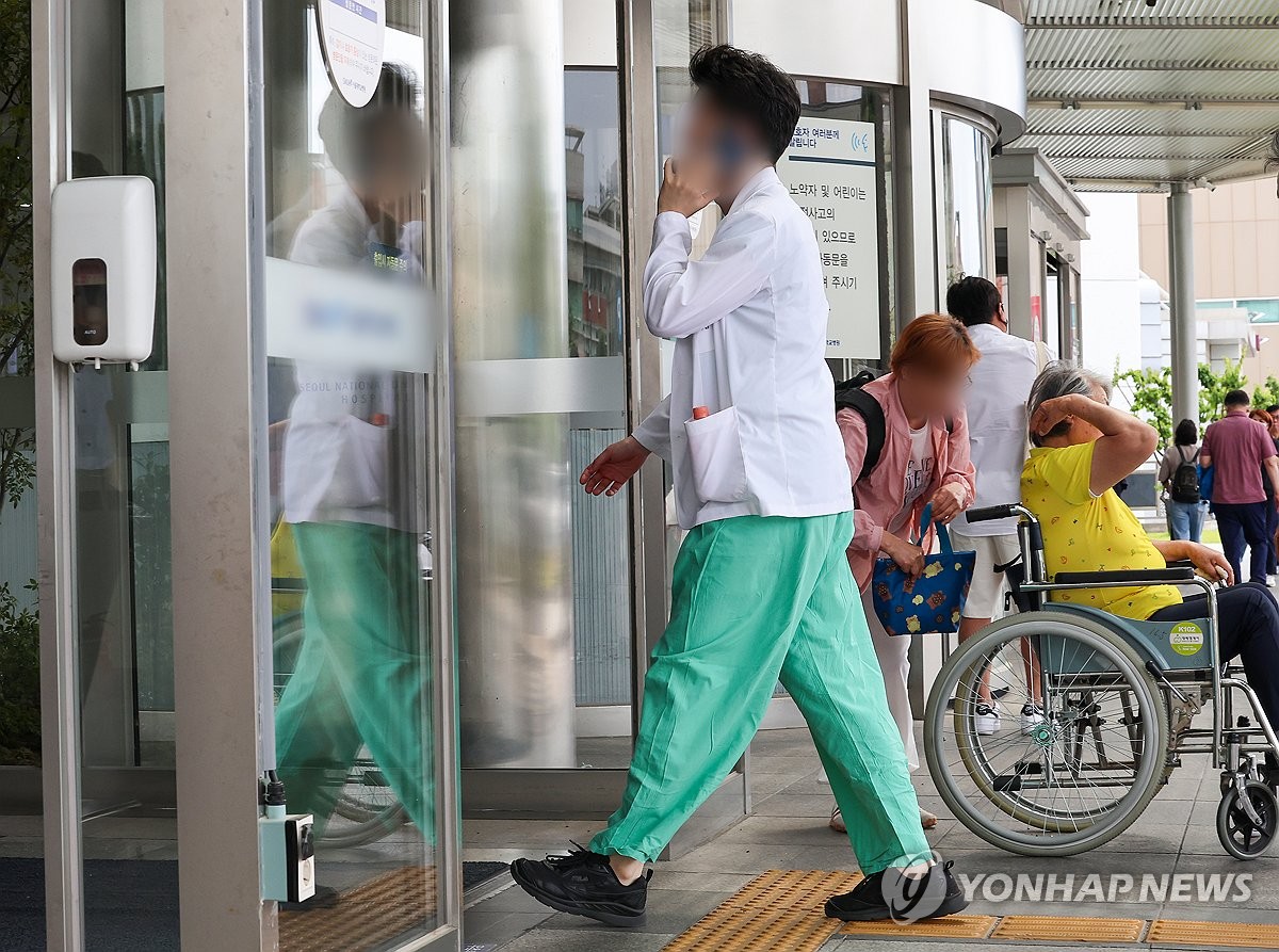 의료계 휴진 바람 멈추나…삼성병원교수들도 휴진 유예(종합)