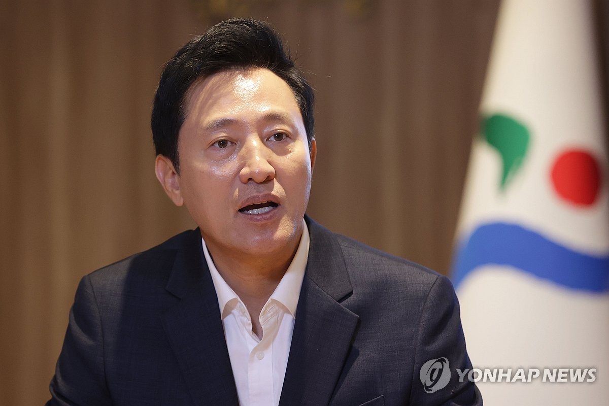 오세훈 "극단 치닫는 팬덤정치…사이다보다 생수같은 정치할 것"