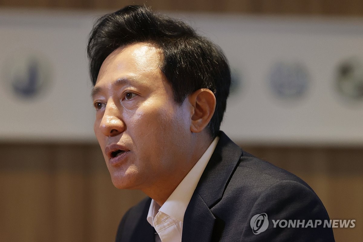 오세훈 "극단 치닫는 팬덤정치…사이다보다 생수같은 정치할 것"