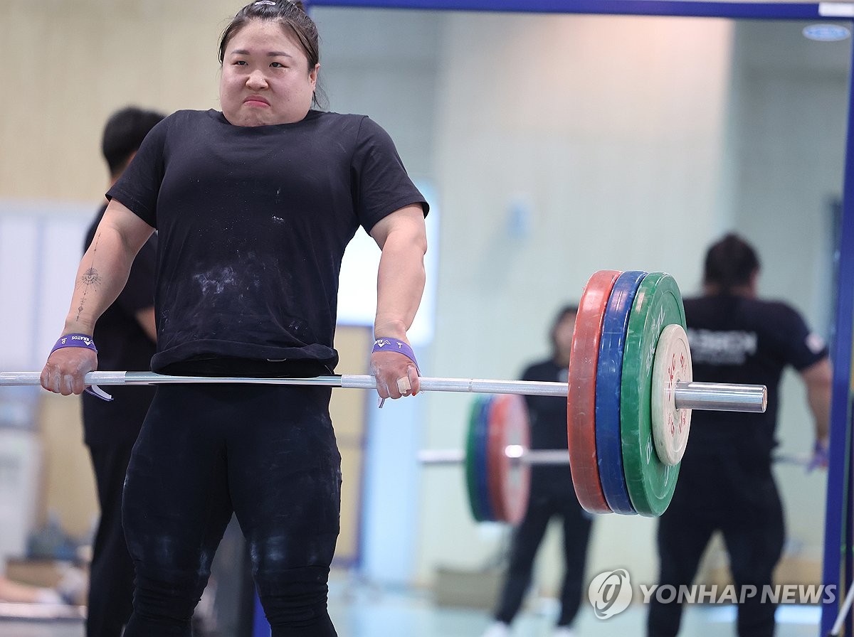 3년 전 도쿄 아픔 지울 역도 김수현 "나 너무 잘할 것 같아요!"