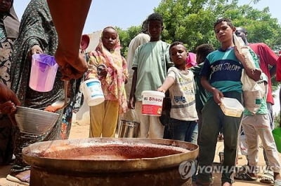 "수단, 수십 년 만에 세계 최악 인도주의적 위기"